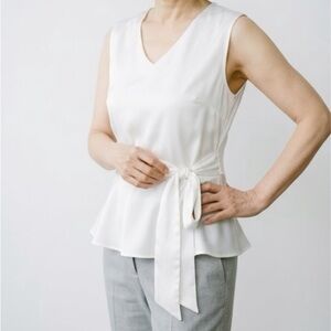 Elegant White Sleeveless Top